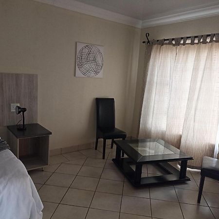 4 Seasons Country Club Hotel Bronkhorstspruit Kültér fotó