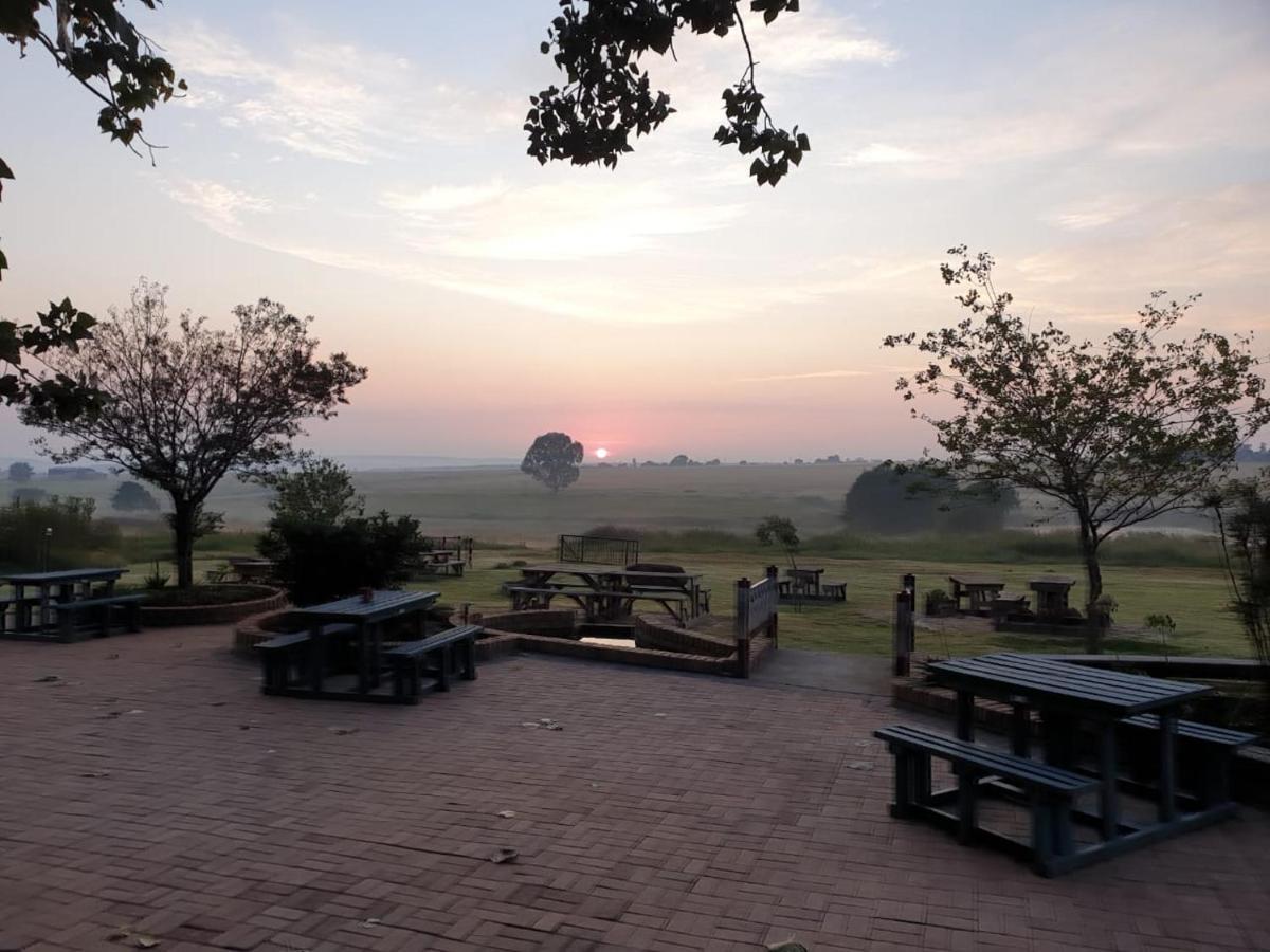 4 Seasons Country Club Hotel Bronkhorstspruit Kültér fotó